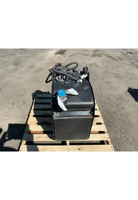 INTERNATIONAL LT625 DEF Tank