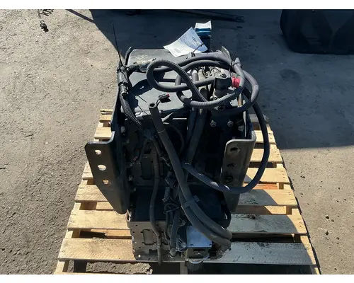 INTERNATIONAL LT625 DEF Tank