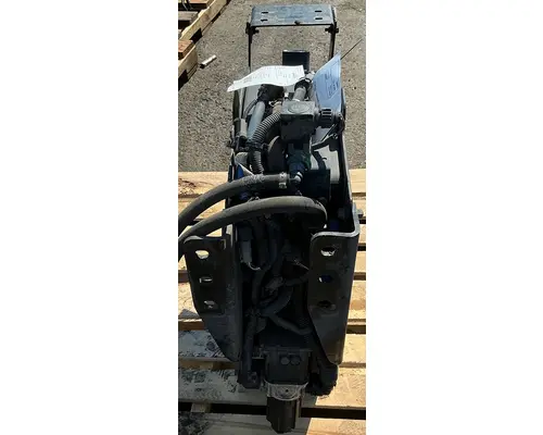 INTERNATIONAL LT625 DEF Tank