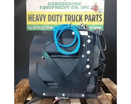 INTERNATIONAL LT625 DEF Tank