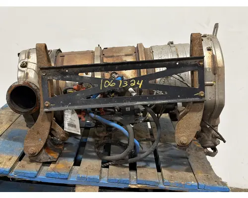 INTERNATIONAL LT625 DPF (Diesel Particulate Filter)