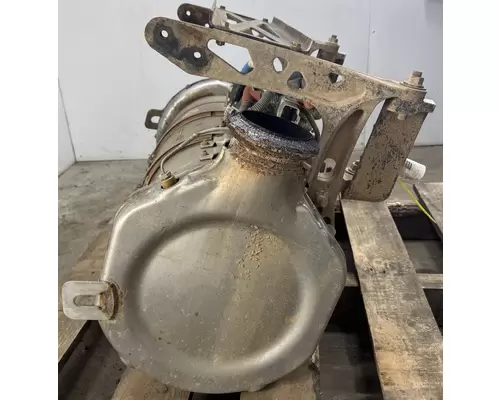 INTERNATIONAL LT625 DPF (Diesel Particulate Filter)