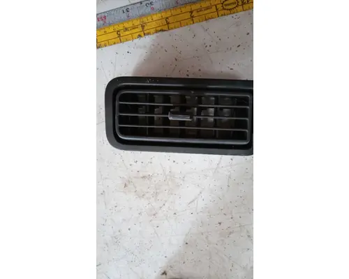 INTERNATIONAL LT625 Dash & Instruments