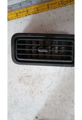 INTERNATIONAL LT625 Dash & Instruments