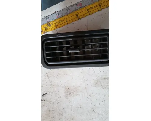 INTERNATIONAL LT625 Dash & Instruments