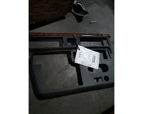 INTERNATIONAL LT625 Dash  Console Switch