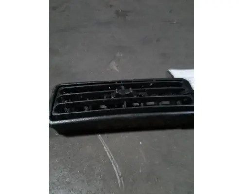 INTERNATIONAL LT625 Dash  Console Switch