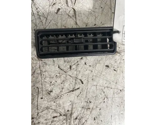 INTERNATIONAL LT625 Dash  Console Switch
