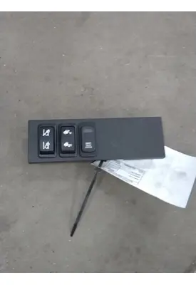 INTERNATIONAL LT625 Dash / Console Switch
