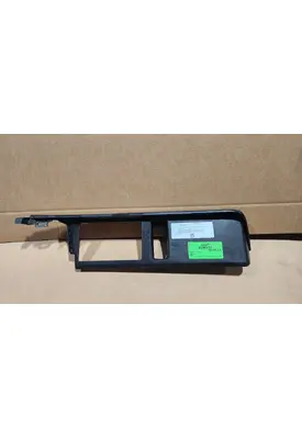 INTERNATIONAL LT625 Dash / Console Switch