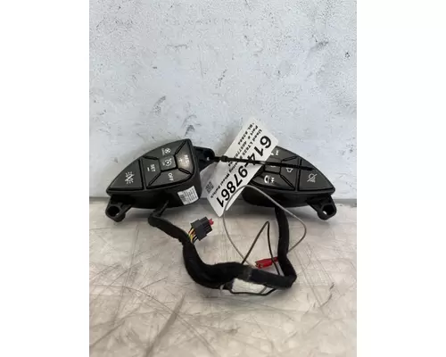 INTERNATIONAL LT625 Dash Assembly