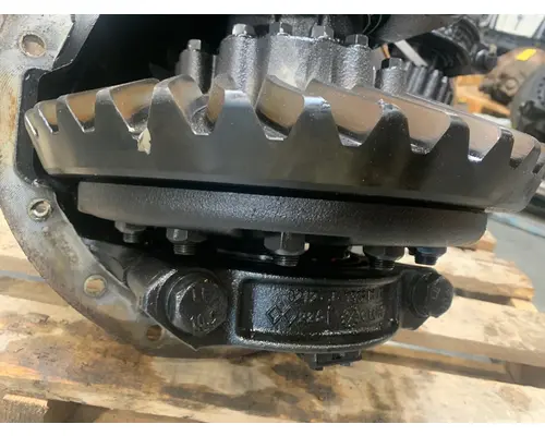 INTERNATIONAL LT625 Differential Assembly (Front, Rear)