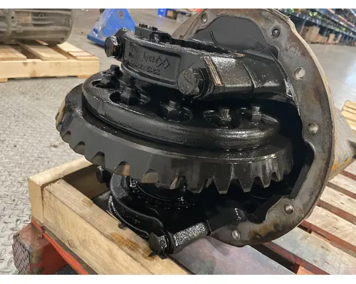 INTERNATIONAL LT625 Differential Assembly (Front, Rear)