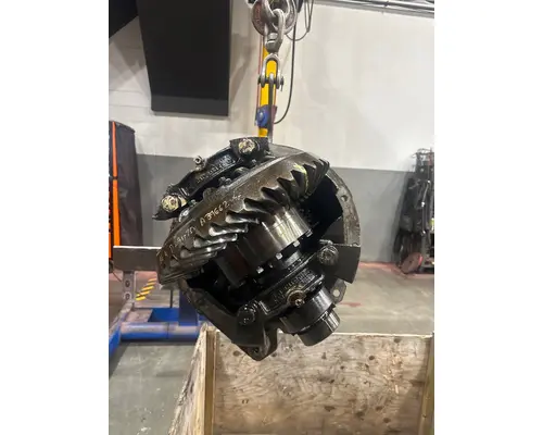 INTERNATIONAL LT625 Differential Assembly (Front, Rear)