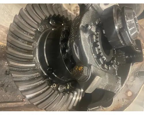 INTERNATIONAL LT625 Differential Assembly (Rear, Rear)
