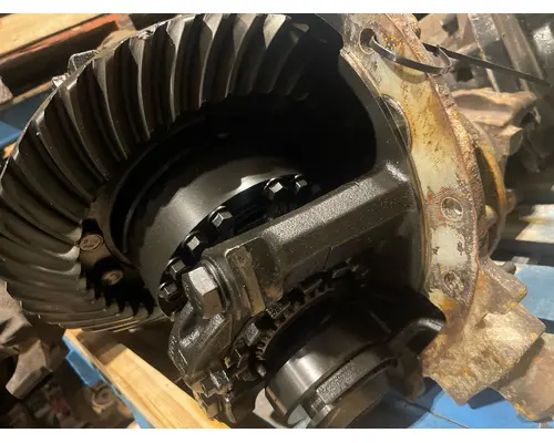 INTERNATIONAL LT625 Differential Assembly (Rear, Rear)