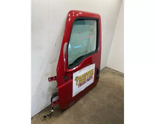 INTERNATIONAL LT625 Door Assembly, Front