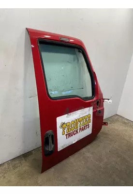 INTERNATIONAL LT625 Door Assembly, Front