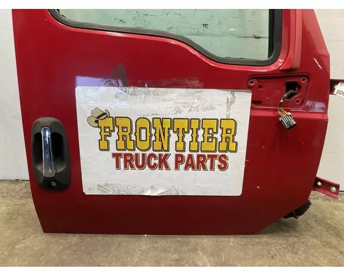 INTERNATIONAL LT625 Door Assembly, Front