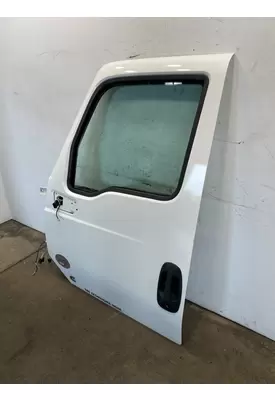 INTERNATIONAL LT625 Door Assembly, Front
