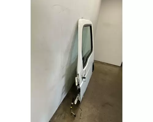 INTERNATIONAL LT625 Door Assembly, Front