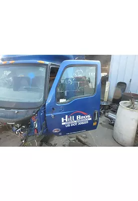 INTERNATIONAL LT625 Door Assembly, Front