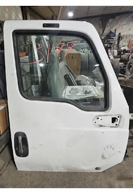 INTERNATIONAL LT625 Door Assembly, Front
