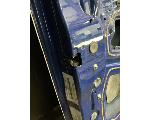 INTERNATIONAL LT625 Door Assembly, Front