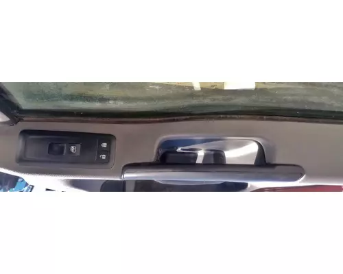 INTERNATIONAL LT625 Door Assembly, Front