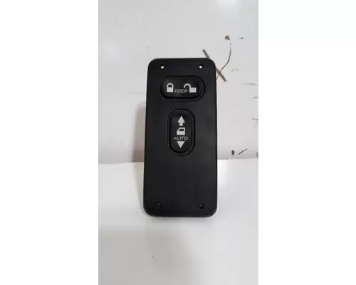INTERNATIONAL LT625 Door Electrical Switch