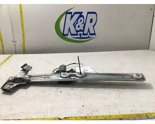 INTERNATIONAL LT625 Door Window Regulator