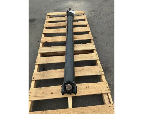 INTERNATIONAL LT625 Drive Shaft, Front