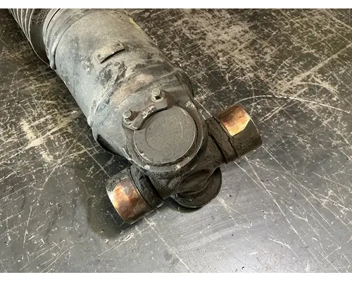 INTERNATIONAL LT625 Drive Shaft, Rear