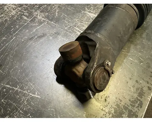 INTERNATIONAL LT625 Drive Shaft, Rear