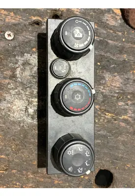 INTERNATIONAL LT625 ECM (HVAC)/climate control