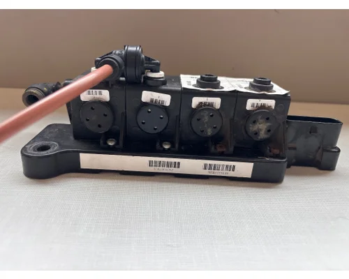 INTERNATIONAL LT625 Electronics & Modules 430