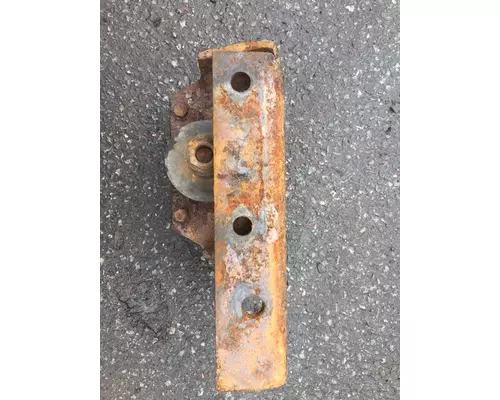 INTERNATIONAL LT625 Engine Mounts