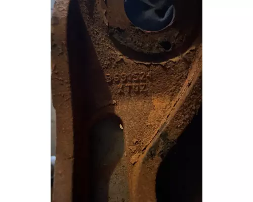 INTERNATIONAL LT625 Engine Mounts