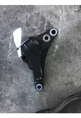 INTERNATIONAL LT625 Engine Mounts