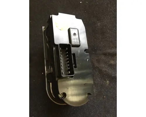 INTERNATIONAL LT625 Engine Parts, Misc.