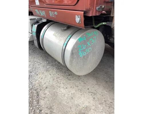 INTERNATIONAL LT625 FUEL TANK