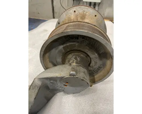 INTERNATIONAL LT625 Fan Clutch