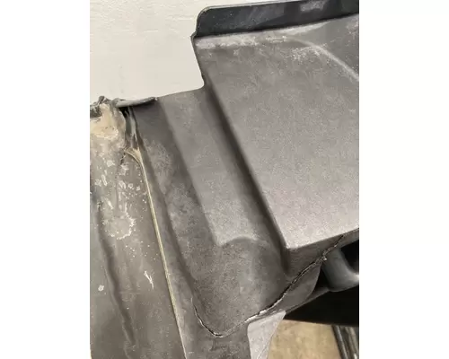 INTERNATIONAL LT625 Fender Extension