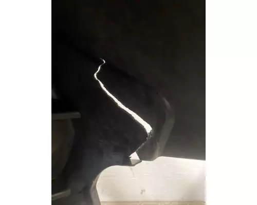 INTERNATIONAL LT625 Fender Extension
