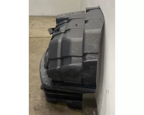 INTERNATIONAL LT625 Fender Extension