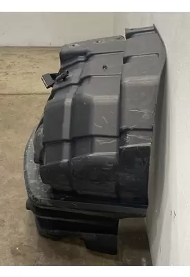 INTERNATIONAL LT625 Fender Extension
