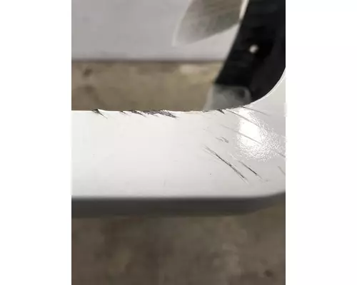 INTERNATIONAL LT625 Fender Extension