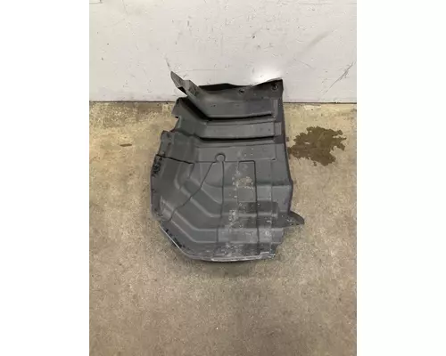 INTERNATIONAL LT625 Fender Extension