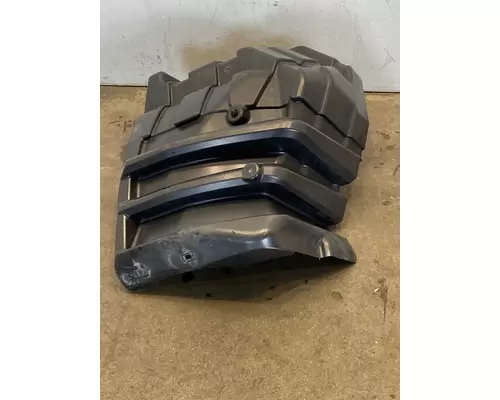 INTERNATIONAL LT625 Fender Extension