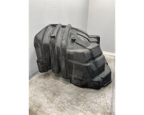 INTERNATIONAL LT625 Fender Extension